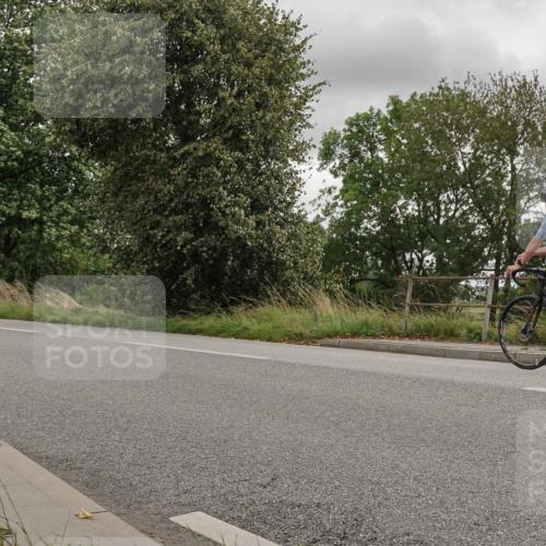 30.08.2026 - Elbe Triathlon Hamburg Michael Burmester http://msf.ph/oto/10111523 30.08.2026 14:55:05 Radfahren 134 meine-sportfotos.de