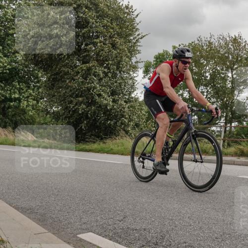 30.08.2026 - Elbe Triathlon Hamburg Michael Burmester http://msf.ph/oto/10111546 30.08.2026 14:56:34 Radfahren  meine-sportfotos.de