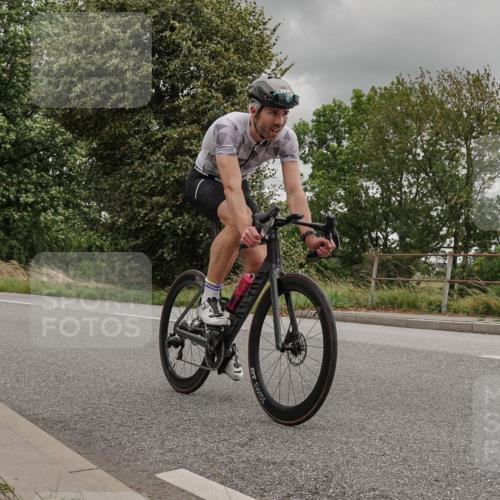 30.08.2026 - Elbe Triathlon Hamburg Michael Burmester http://msf.ph/oto/10111568 30.08.2026 14:58:28 Radfahren  meine-sportfotos.de