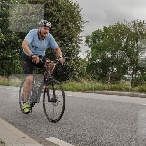 30.08.2026 - Elbe Triathlon Hamburg Michael Burmester http://msf.ph/oto/10111580 30.08.2026 14:59:45 Radfahren  meine-sportfotos.de