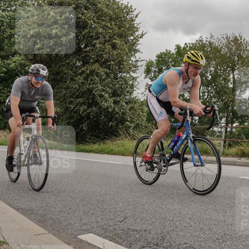 30.08.2026 - Elbe Triathlon Hamburg Michael Burmester http://msf.ph/oto/10111590 30.08.2026 15:00:55 Radfahren 141 meine-sportfotos.de