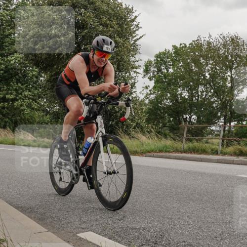 30.08.2026 - Elbe Triathlon Hamburg Michael Burmester http://msf.ph/oto/10111608 30.08.2026 15:03:27 Radfahren 161 meine-sportfotos.de