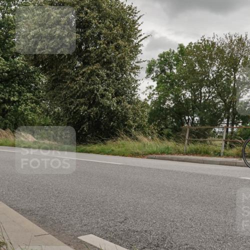 30.08.2026 - Elbe Triathlon Hamburg Michael Burmester http://msf.ph/oto/10111629 30.08.2026 15:06:25 Radfahren  meine-sportfotos.de