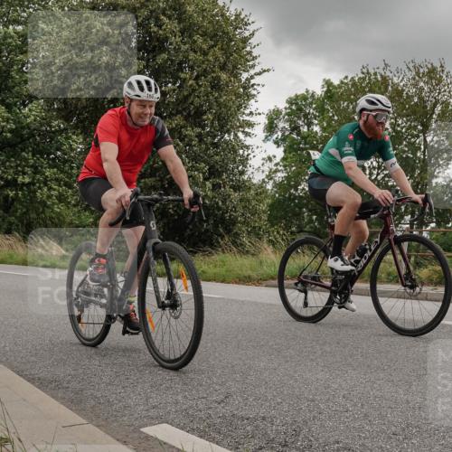 30.08.2026 - Elbe Triathlon Hamburg Michael Burmester http://msf.ph/oto/10111637 30.08.2026 15:08:04 Radfahren 160 meine-sportfotos.de