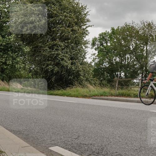 30.08.2026 - Elbe Triathlon Hamburg Michael Burmester http://msf.ph/oto/10111655 30.08.2026 15:13:45 Radfahren  meine-sportfotos.de