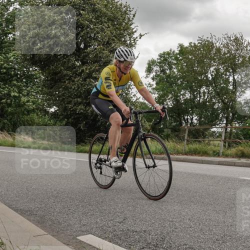 30.08.2026 - Elbe Triathlon Hamburg Michael Burmester http://msf.ph/oto/10111710 30.08.2026 15:24:58 Radfahren 1481 meine-sportfotos.de