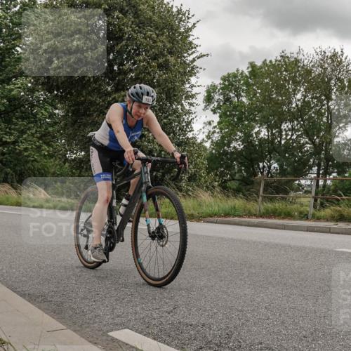 30.08.2026 - Elbe Triathlon Hamburg Michael Burmester http://msf.ph/oto/10111729 30.08.2026 15:27:06 Radfahren 153 meine-sportfotos.de