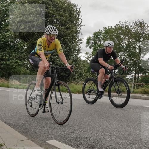 30.08.2026 - Elbe Triathlon Hamburg Michael Burmester http://msf.ph/oto/10111760 30.08.2026 15:30:11 Radfahren  meine-sportfotos.de