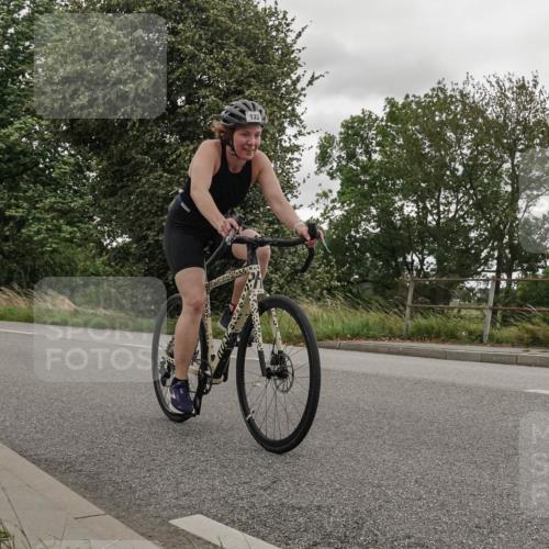30.08.2026 - Elbe Triathlon Hamburg Michael Burmester http://msf.ph/oto/10111772 30.08.2026 15:31:05 Radfahren 133 meine-sportfotos.de