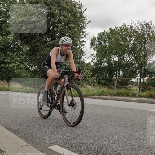 30.08.2026 - Elbe Triathlon Hamburg Michael Burmester http://msf.ph/oto/10111774 30.08.2026 15:31:14 Radfahren 162 meine-sportfotos.de