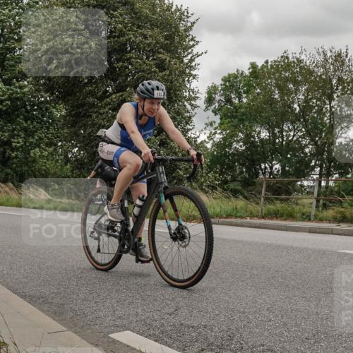 30.08.2026 - Elbe Triathlon Hamburg Michael Burmester http://msf.ph/oto/10111786 30.08.2026 15:32:28 Radfahren 153 meine-sportfotos.de