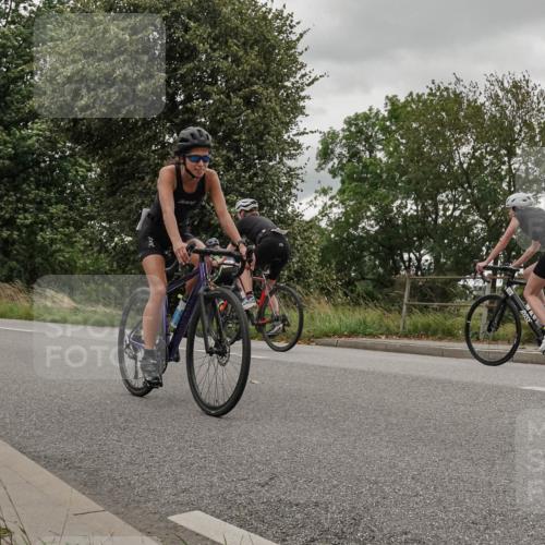 30.08.2026 - Elbe Triathlon Hamburg Michael Burmester http://msf.ph/oto/10111792 30.08.2026 15:33:03 Radfahren  meine-sportfotos.de