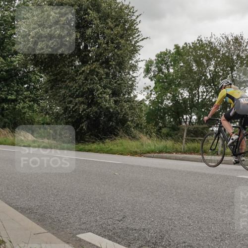 30.08.2026 - Elbe Triathlon Hamburg Michael Burmester http://msf.ph/oto/10111801 30.08.2026 15:33:53 Radfahren 148 meine-sportfotos.de