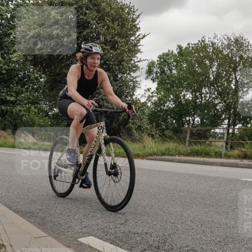 30.08.2026 - Elbe Triathlon Hamburg Michael Burmester http://msf.ph/oto/10111830 30.08.2026 15:36:23 Radfahren 133 meine-sportfotos.de