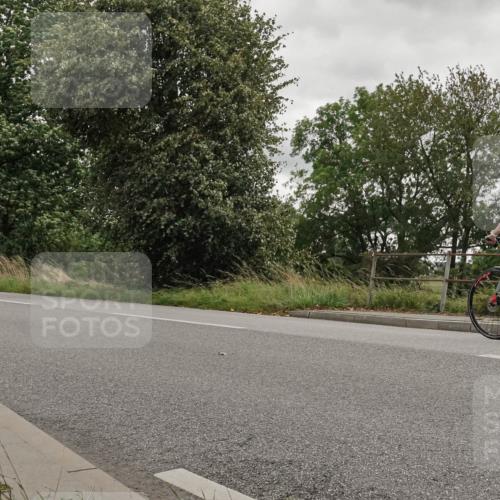 30.08.2026 - Elbe Triathlon Hamburg Michael Burmester http://msf.ph/oto/10111838 30.08.2026 15:36:57 Radfahren 16937 meine-sportfotos.de