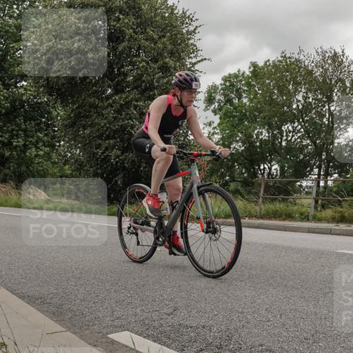 30.08.2026 - Elbe Triathlon Hamburg Michael Burmester http://msf.ph/oto/10111850 30.08.2026 15:38:38 Radfahren  meine-sportfotos.de
