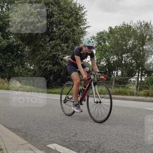 30.08.2026 - Elbe Triathlon Hamburg Michael Burmester http://msf.ph/oto/10111870 30.08.2026 15:40:34 Radfahren 145 meine-sportfotos.de