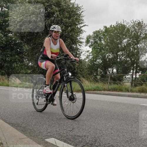 30.08.2026 - Elbe Triathlon Hamburg Michael Burmester http://msf.ph/oto/10111884 30.08.2026 15:42:19 Radfahren 178 meine-sportfotos.de