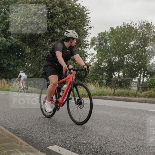30.08.2026 - Elbe Triathlon Hamburg Michael Burmester http://msf.ph/oto/10111908 30.08.2026 15:45:54 Radfahren  meine-sportfotos.de