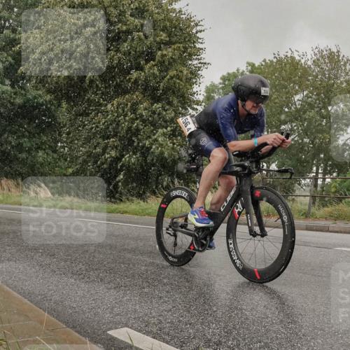 30.08.2026 - Elbe Triathlon Hamburg Michael Burmester http://msf.ph/oto/10111919 30.08.2026 15:48:49 Radfahren 564, 15 meine-sportfotos.de