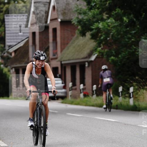 30.08.2026 - Elbe Triathlon Hamburg Michael Burmester http://msf.ph/oto/10111965 30.08.2026 14:13:55 Radfahren 169, 169 meine-sportfotos.de