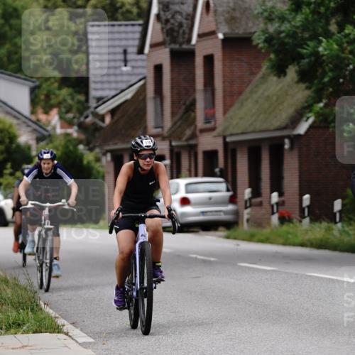 30.08.2026 - Elbe Triathlon Hamburg Michael Burmester http://msf.ph/oto/10111975 30.08.2026 14:14:06 Radfahren 170, 152, 136, 141, 164, 170 meine-sportfotos.de