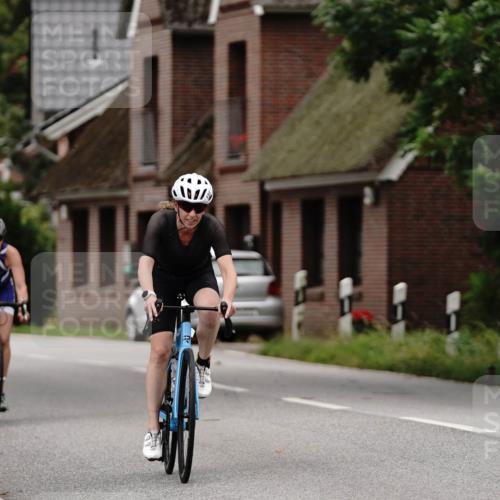 30.08.2026 - Elbe Triathlon Hamburg Michael Burmester http://msf.ph/oto/10112041 30.08.2026 14:16:07 Radfahren 132, 165, 172, 176, 179 meine-sportfotos.de