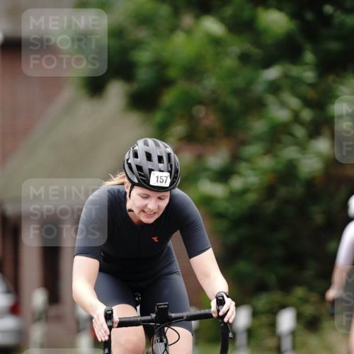 30.08.2026 - Elbe Triathlon Hamburg Michael Burmester http://msf.ph/oto/10112061 30.08.2026 14:16:56 Radfahren 157, 157, 162 meine-sportfotos.de