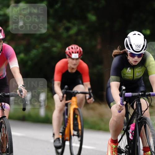 30.08.2026 - Elbe Triathlon Hamburg Michael Burmester http://msf.ph/oto/10112109 30.08.2026 14:18:26 Radfahren 178, 150, 137, 145, 150, 152, 178 meine-sportfotos.de