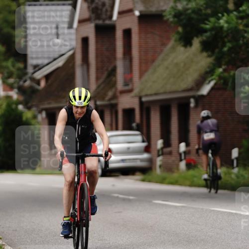 30.08.2026 - Elbe Triathlon Hamburg Michael Burmester http://msf.ph/oto/10112115 30.08.2026 14:18:40 Radfahren 135, 135 meine-sportfotos.de