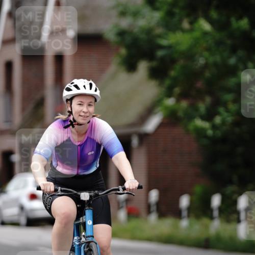 30.08.2026 - Elbe Triathlon Hamburg Michael Burmester http://msf.ph/oto/10112124 30.08.2026 14:18:53 Radfahren 130 meine-sportfotos.de