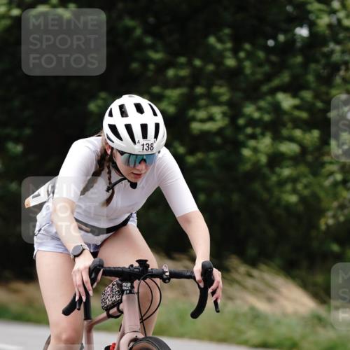 30.08.2026 - Elbe Triathlon Hamburg Michael Burmester http://msf.ph/oto/10112169 30.08.2026 14:20:30 Radfahren 138, 138 meine-sportfotos.de