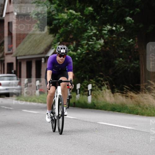 30.08.2026 - Elbe Triathlon Hamburg Michael Burmester http://msf.ph/oto/10112171 30.08.2026 14:20:41 Radfahren 149, 141, 149 meine-sportfotos.de