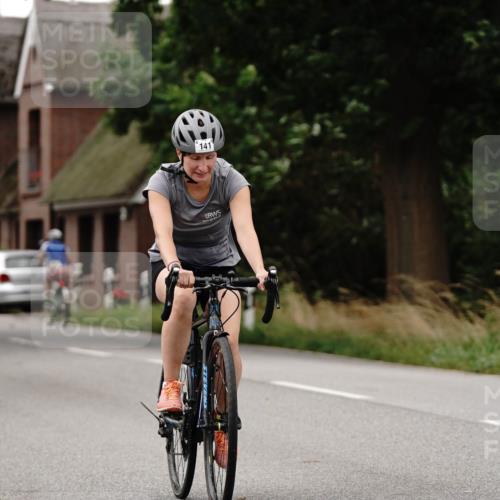 30.08.2026 - Elbe Triathlon Hamburg Michael Burmester http://msf.ph/oto/10112177 30.08.2026 14:20:43 Radfahren 141, 141, 149 meine-sportfotos.de