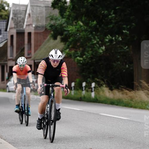 30.08.2026 - Elbe Triathlon Hamburg Michael Burmester http://msf.ph/oto/10112179 30.08.2026 14:20:56 Radfahren 147, 146, 147, 165, 172 meine-sportfotos.de