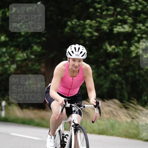30.08.2026 - Elbe Triathlon Hamburg Michael Burmester http://msf.ph/oto/10112210 30.08.2026 14:22:10 Radfahren 700, 162, 162 meine-sportfotos.de