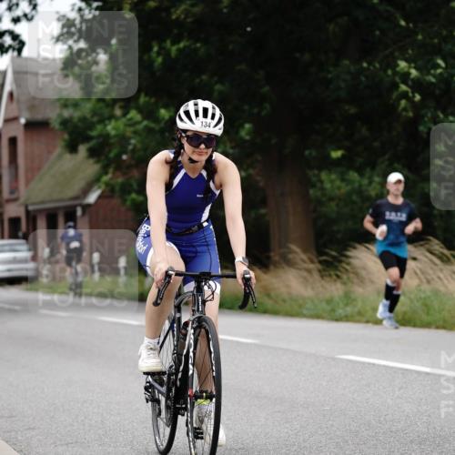 30.08.2026 - Elbe Triathlon Hamburg Michael Burmester http://msf.ph/oto/10112239 30.08.2026 14:24:09 Radfahren 134, 134, 145 meine-sportfotos.de