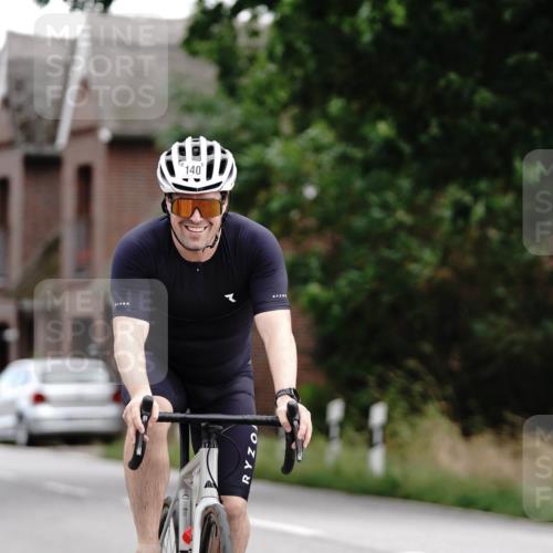 30.08.2026 - Elbe Triathlon Hamburg Michael Burmester http://msf.ph/oto/10112279 30.08.2026 14:44:02 Radfahren 140, 175 meine-sportfotos.de