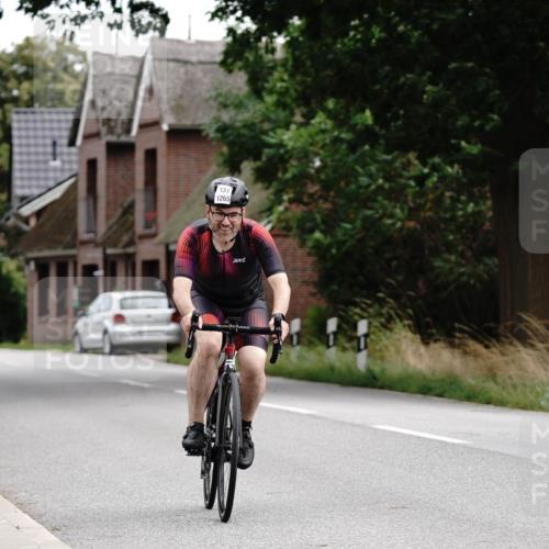 30.08.2026 - Elbe Triathlon Hamburg Michael Burmester http://msf.ph/oto/10112323 30.08.2026 14:48:00 Radfahren 131, 1265, 131 meine-sportfotos.de