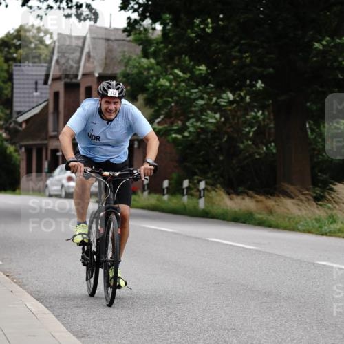 30.08.2026 - Elbe Triathlon Hamburg Michael Burmester http://msf.ph/oto/10112342 30.08.2026 14:49:28 Radfahren 172, 172 meine-sportfotos.de