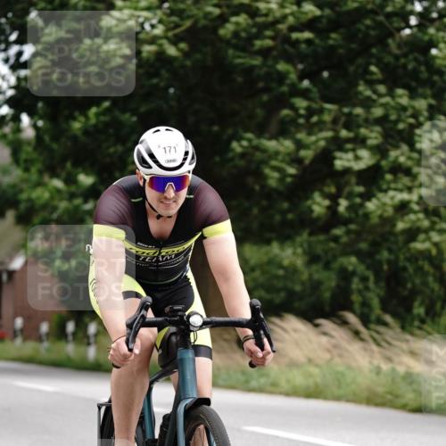 30.08.2026 - Elbe Triathlon Hamburg Michael Burmester http://msf.ph/oto/10112369 30.08.2026 14:51:15 Radfahren 171, 157 meine-sportfotos.de