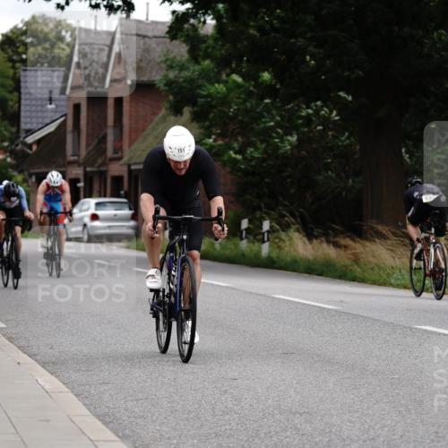 30.08.2026 - Elbe Triathlon Hamburg Michael Burmester http://msf.ph/oto/10112380 30.08.2026 14:51:43 Radfahren 135, 173 meine-sportfotos.de