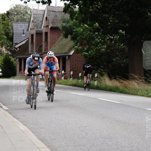 30.08.2026 - Elbe Triathlon Hamburg Michael Burmester http://msf.ph/oto/10112382 30.08.2026 14:51:44 Radfahren 135, 152, 173 meine-sportfotos.de