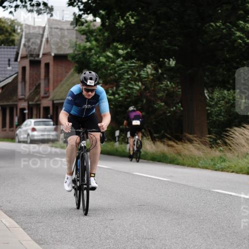 30.08.2026 - Elbe Triathlon Hamburg Michael Burmester http://msf.ph/oto/10112403 30.08.2026 14:52:45 Radfahren 167, 145 meine-sportfotos.de
