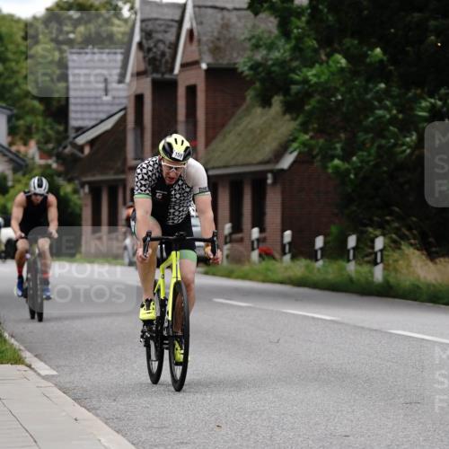 30.08.2026 - Elbe Triathlon Hamburg Michael Burmester http://msf.ph/oto/10112422 30.08.2026 14:53:58 Radfahren 169 meine-sportfotos.de
