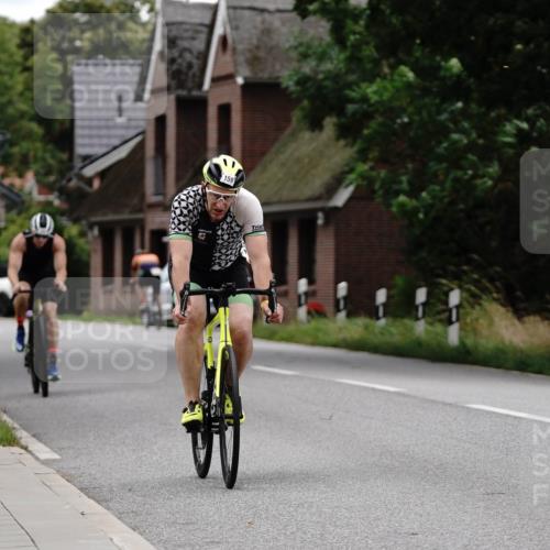 30.08.2026 - Elbe Triathlon Hamburg Michael Burmester http://msf.ph/oto/10112423 30.08.2026 14:53:58 Radfahren 159, 169 meine-sportfotos.de