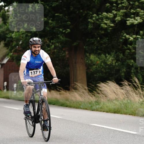 30.08.2026 - Elbe Triathlon Hamburg Michael Burmester http://msf.ph/oto/10112454 30.08.2026 14:55:14 Radfahren 137, 2, 134, 137, 147 meine-sportfotos.de