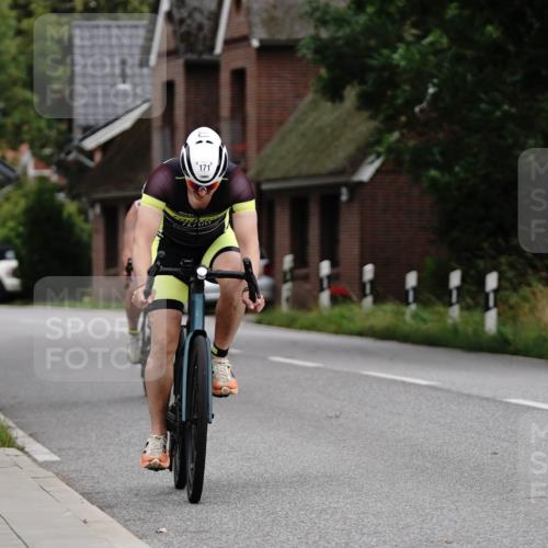 30.08.2026 - Elbe Triathlon Hamburg Michael Burmester http://msf.ph/oto/10112478 30.08.2026 14:56:15 Radfahren 171 meine-sportfotos.de