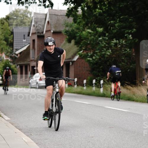 30.08.2026 - Elbe Triathlon Hamburg Michael Burmester http://msf.ph/oto/10112485 30.08.2026 14:56:31 Radfahren 179 meine-sportfotos.de
