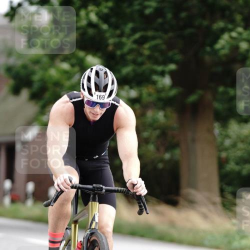 30.08.2026 - Elbe Triathlon Hamburg Michael Burmester http://msf.ph/oto/10112590 30.08.2026 15:03:37 Radfahren 169 meine-sportfotos.de